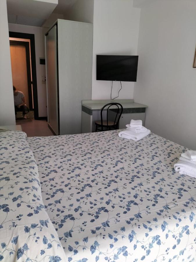 Hotel Aurora Castiglione della Pescaia Extérieur photo