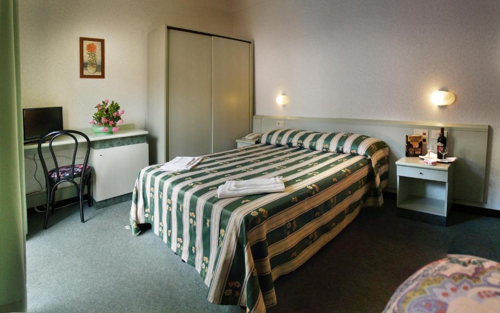 Hotel Aurora Castiglione della Pescaia Chambre photo